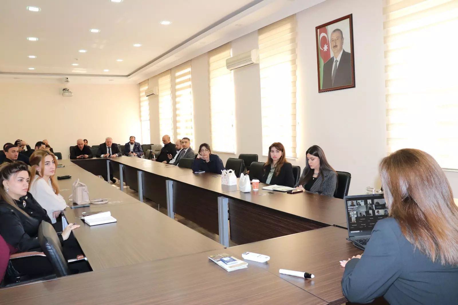 Vəkilliyə namizədlər üçün Vəkil bürolarının təqdimatı olub - FOTO - Foto 4
