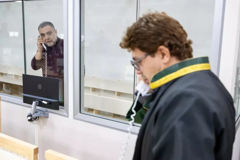 Ruben Vardanyanın təqsirləndirildiyi cinayət işinin məhkəmə baxışı davam etdirilib - FOTO - Foto 8