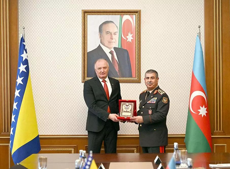 Azərbaycan ilə Bosniya və Herseqovina arasında hərbi əməkdaşlıq məsələləri müzakirə edilib -FOTO/VİDEO - Foto 4