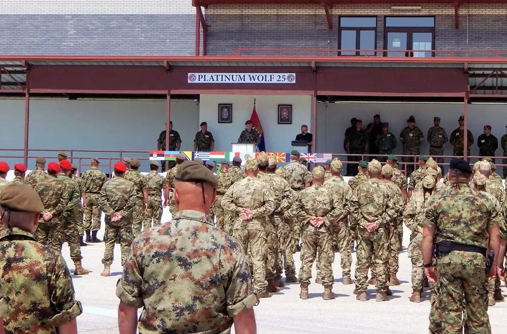Azərbaycanın hərbi qulluqçuları Serbiyada keçirilən beynəlxalq təlimdə iştirak edirlər - FOTO - Foto 2
