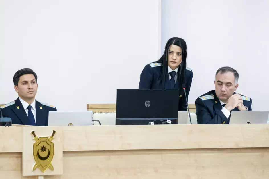Ruben Vardanyanın təqsirləndirildiyi cinayət işinin məhkəmə baxışı davam etdirilib - FOTO - Foto 10