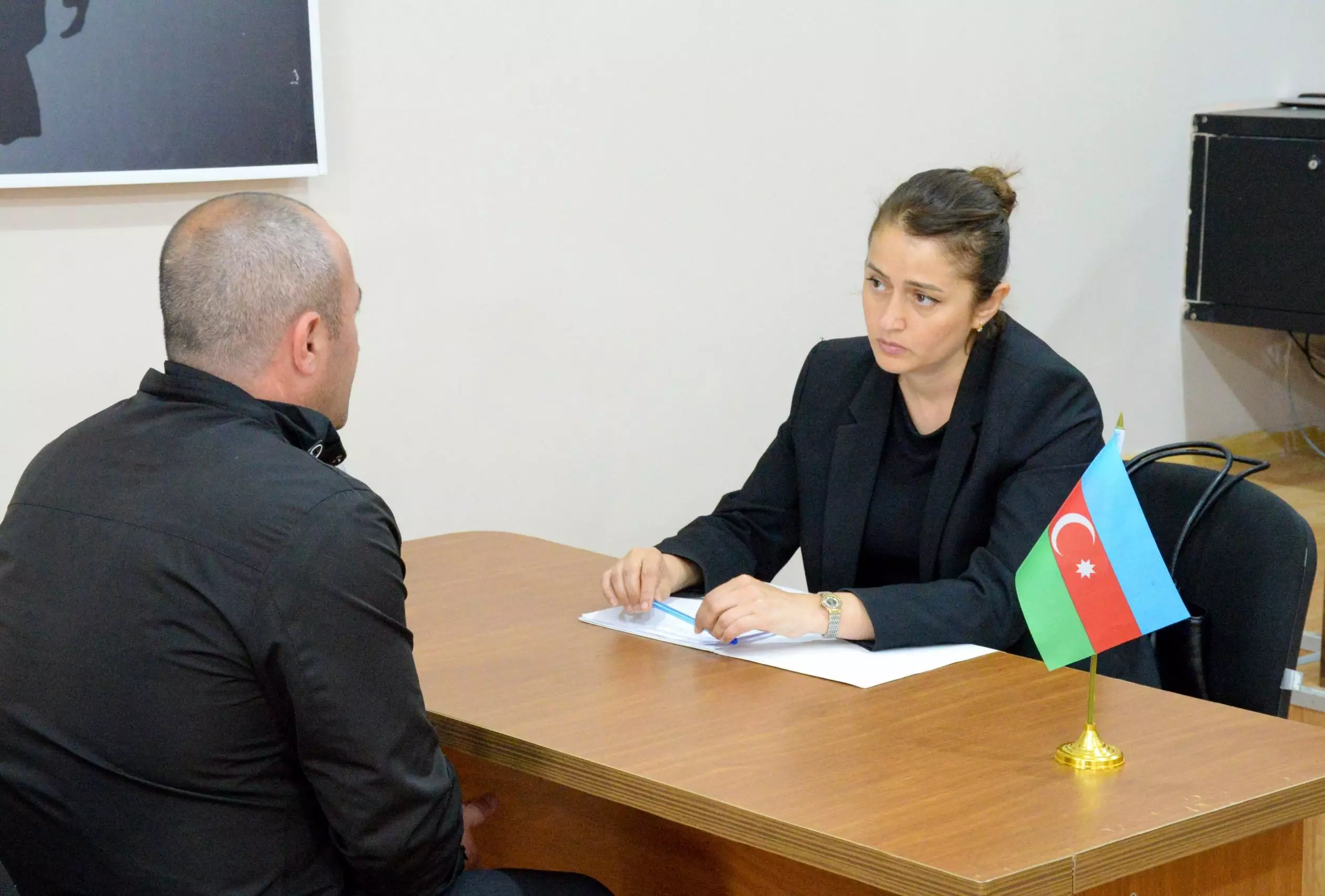 Vəkillər penitensiar müəssisələrdə məhkumlara növbəti pulsuz hüquqi yardım göstərib - FOTO - Foto 2