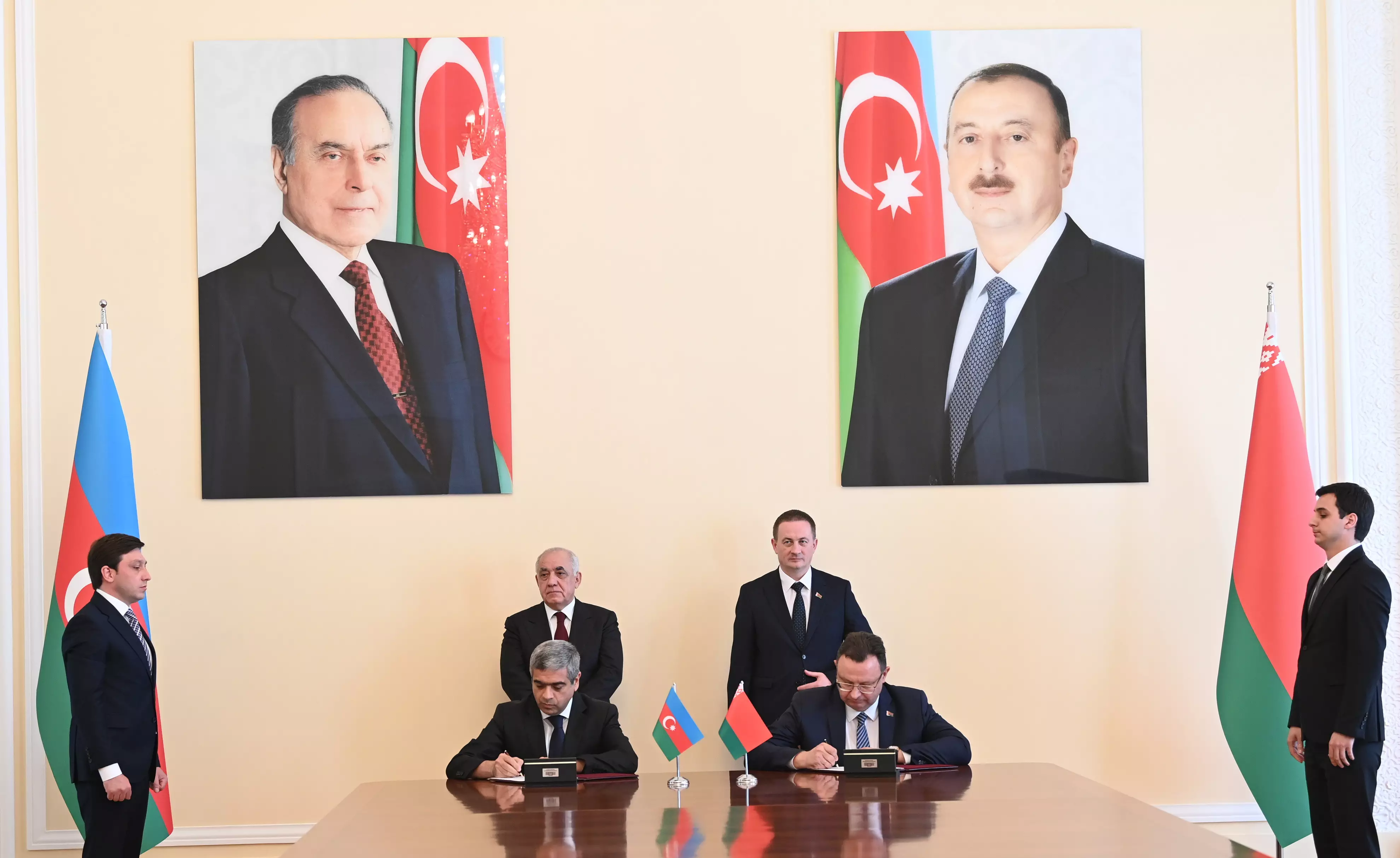Azərbaycan və Belarus baş nazirləri arasında geniştərkibli görüş keçirilib - YENİLƏNİB - Foto 6
