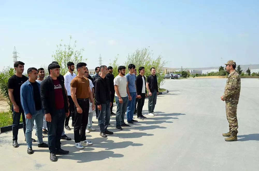 Hərbi vəzifəlilərlə praktiki məşğələlər keçirilir - FOTO/VİDEO - Foto 2