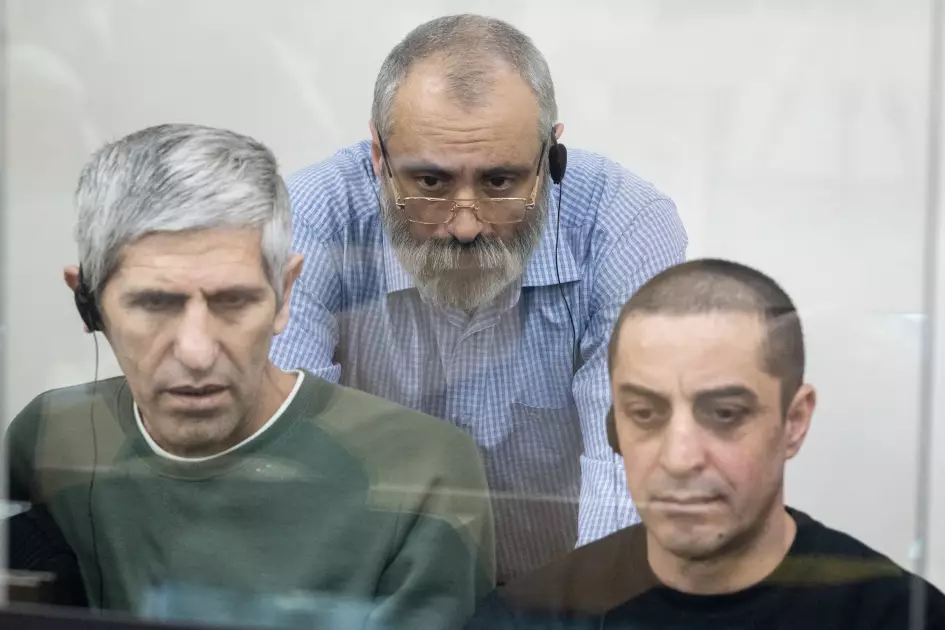 Qaradağlı faciəsi ilə bağlı sənədlər məhkəmədə tədqiq olunub - FOTO - Foto 12