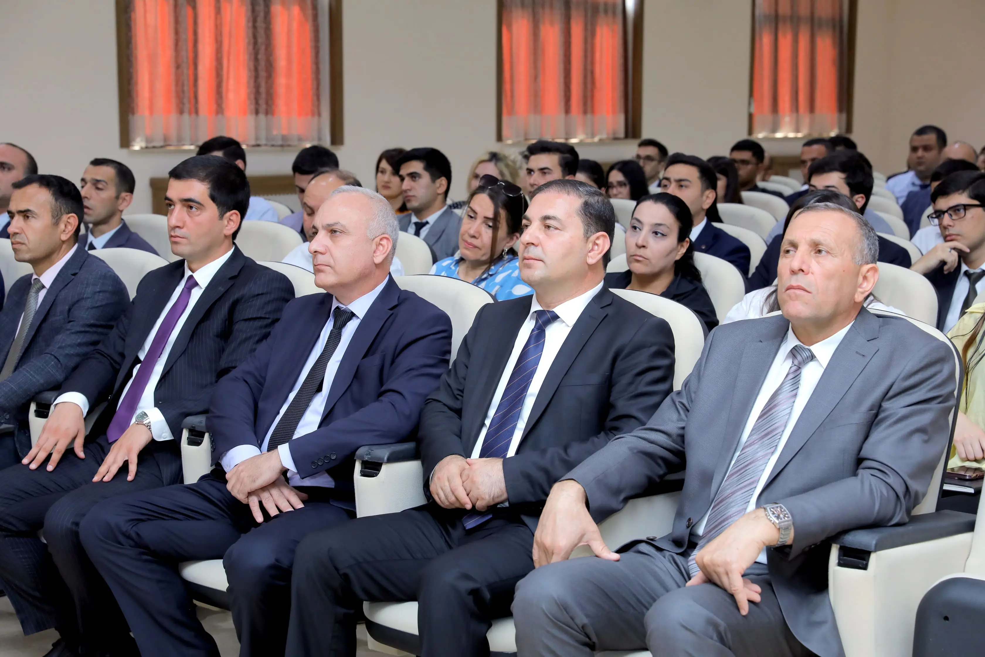 Naxçıvanda “Milli iqtisadiyyat və dövlət idarəçiliyi” mövzusunda təlim keçirilib - FOTO - Foto 3