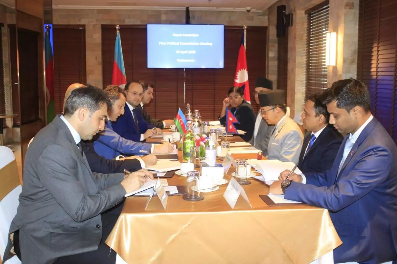 Azərbaycan və Nepal Xarici İşlər Nazirlikləri arasında ilk siyasi məsləhətləşmələr keçirilib - FOTO - Foto 2