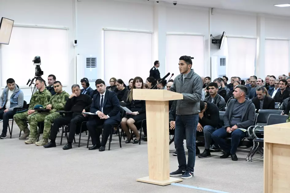 Ruben Vardanyanın məhkəməsində zərərçəkmiş şəxslər ifadə verib - FOTO - Foto 6