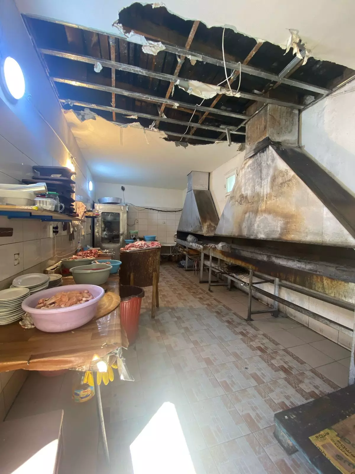 “Sarı Qaya” restoranının fəaliyyəti məhdudlaşdırılıb - FOTO - Foto 3