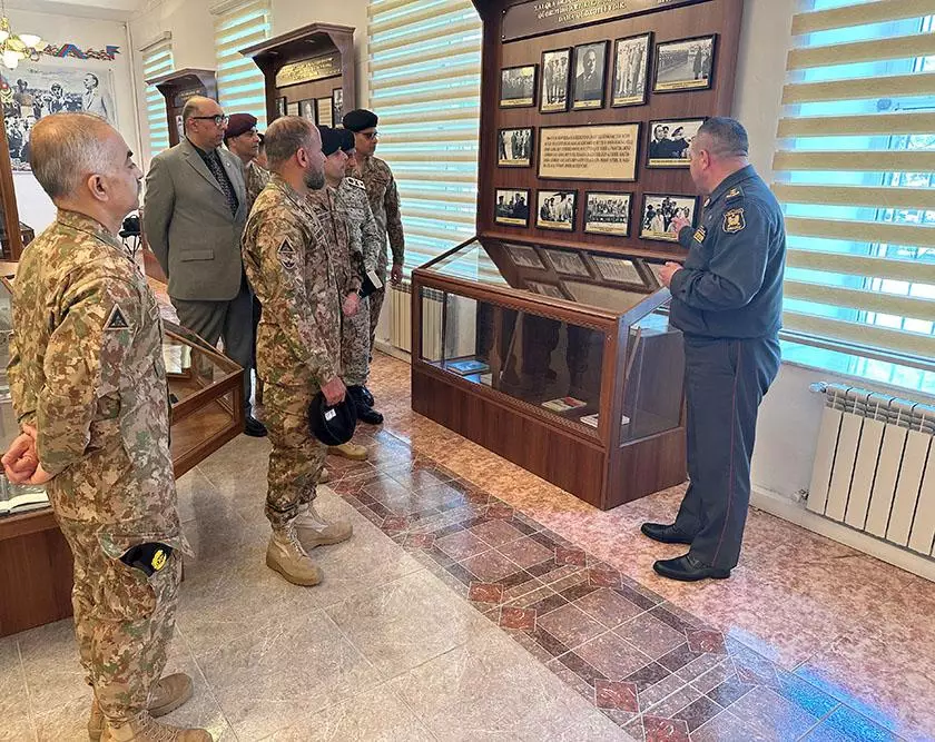 Pakistan nümayəndə heyəti Milli Müdafiə Universitetində olub - VİDEO - Foto 7