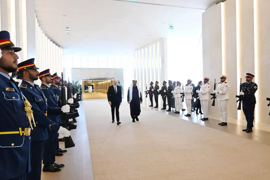 Prezident İlham Əliyev Birləşmiş Ərəb Əmirliklərində işgüzar səfərdədir - Foto 3