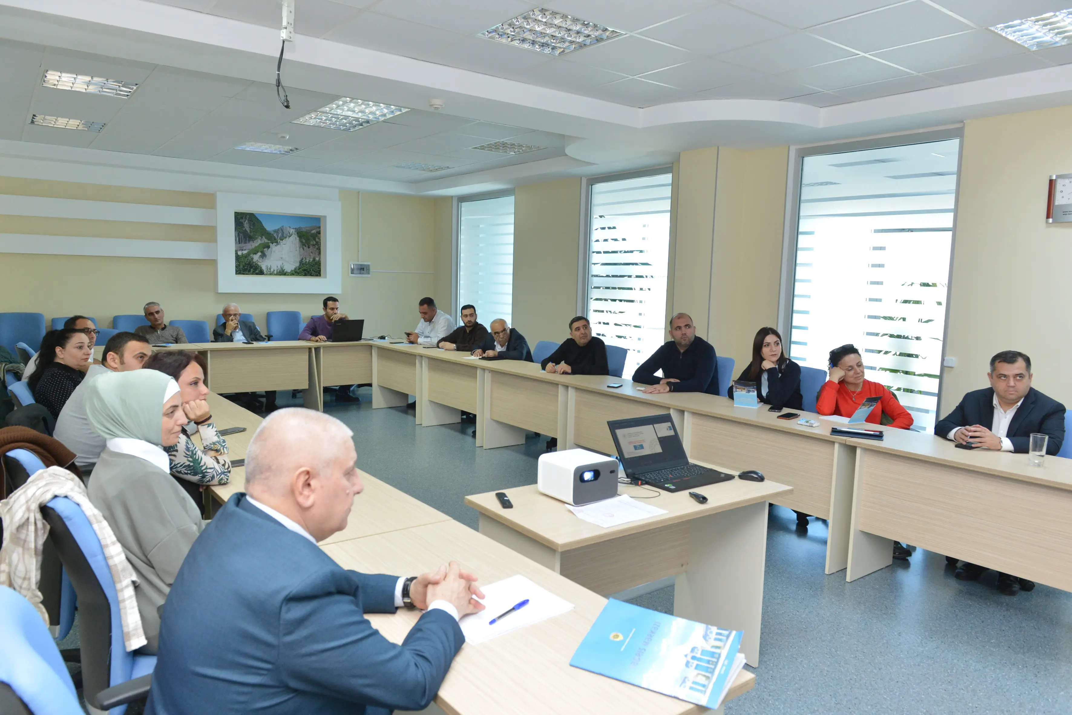 Media nümayəndələri üçün təlim və müsabiqə keçirilib - FOTO - Foto 2