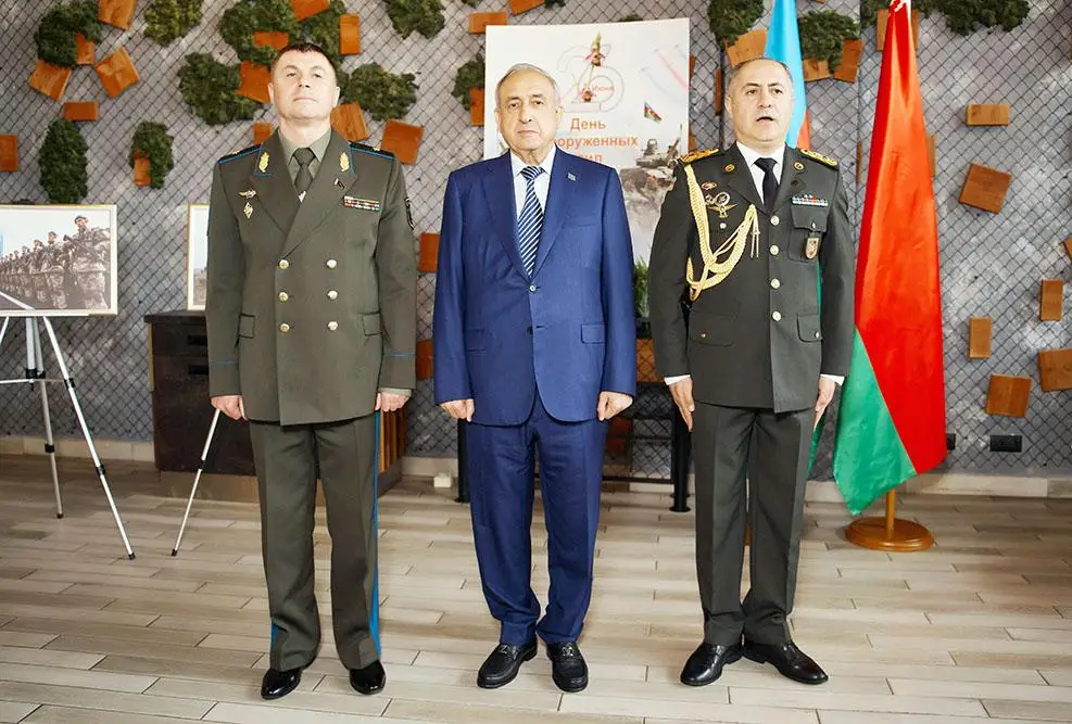Azərbaycan Ordusunda Silahlı Qüvvələr Günü münasibətilə silsilə tədbirlər keçirilib - Foto 5