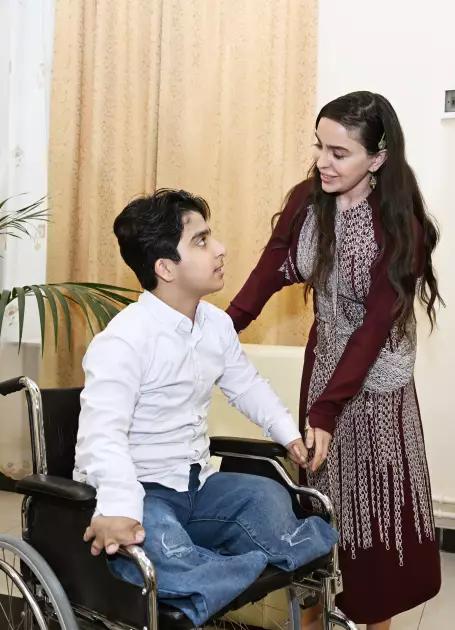 Mehriban Əliyeva və Leyla Əliyeva Bakıdakı 1 saylı körpələr evində və 1 saylı uşaq evi sosial xidmət müəssisəsində olublar - FOTO - Foto 4