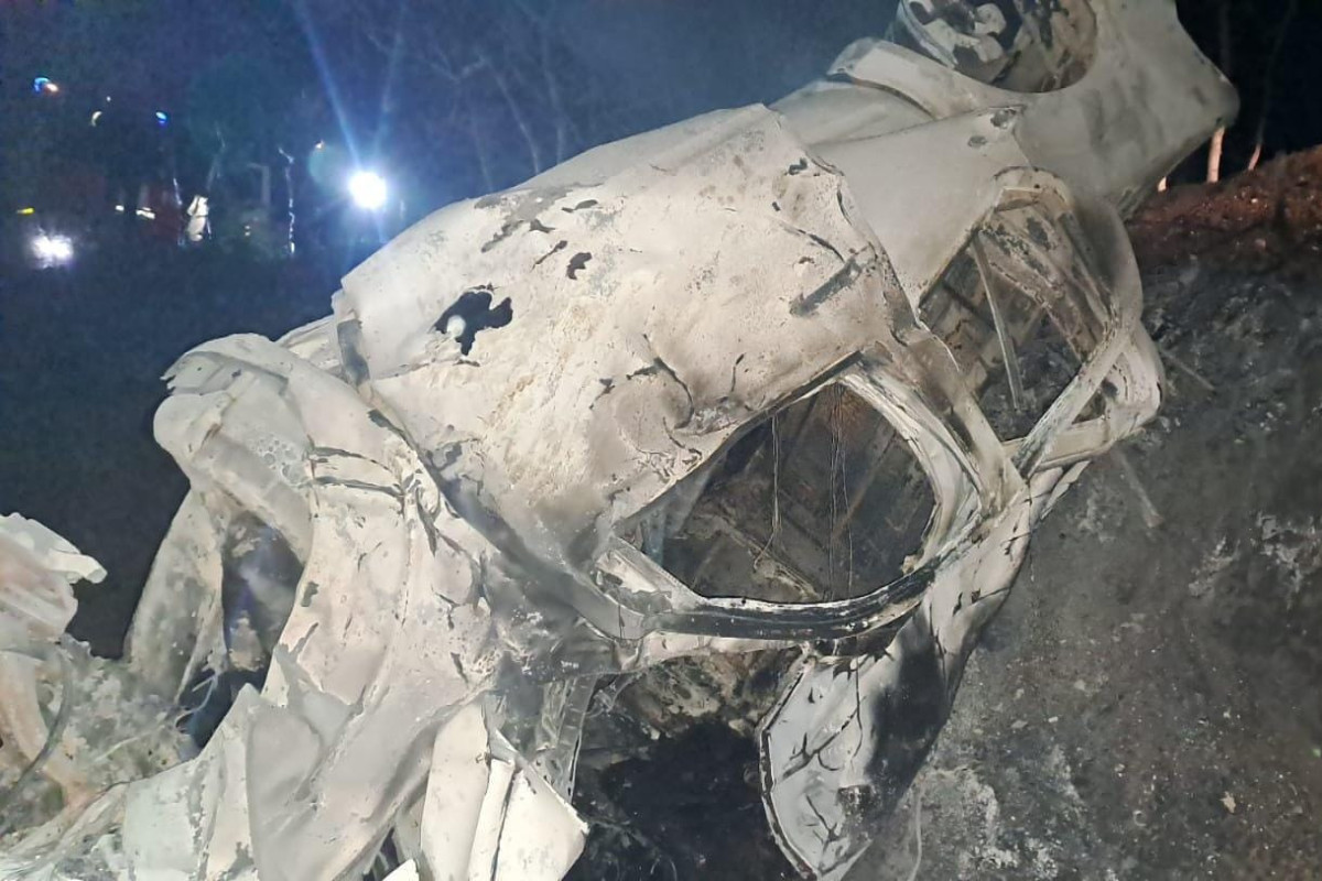 Şuşada avtomobil yanıb, 5 nəfər yanaraq ölüb