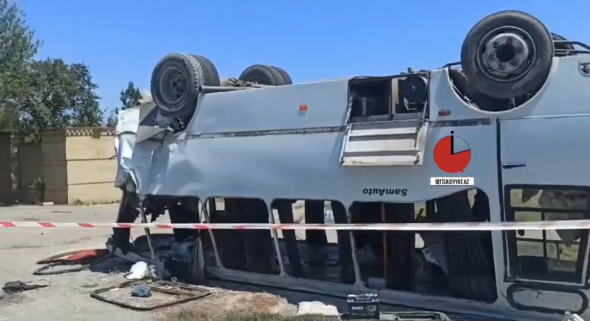 Bakı-Quba yolunda dəhşətli avtobus qəzası: 10-dan çox yaralı var - VİDEO