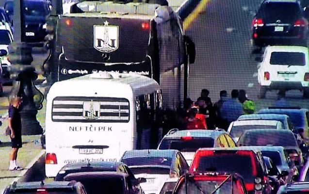 "Neftçi"nin avtobusu qəzaya düşdü