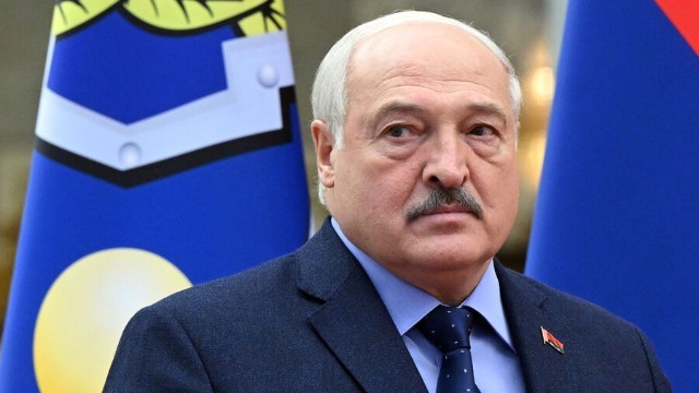 Lukaşenko: Mən təcavüzkar deyiləm, müharibə istəmirəm