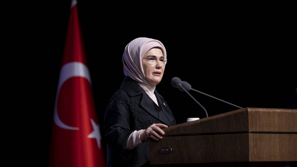 Əminə Ərdoğan İlham Əliyev və Mehriban Əliyevaya təşəkkür edib