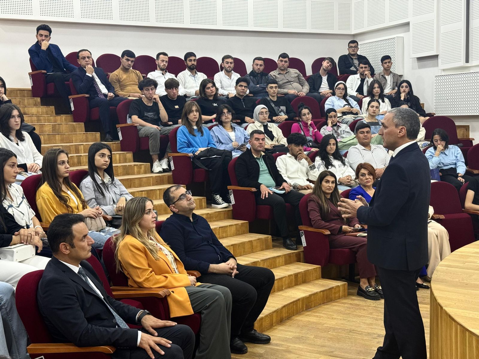 Şahin Bayramov: Xankəndiyə ən böyük köç Qarabağ Universiteti tələbələrinin simasında reallaşıb