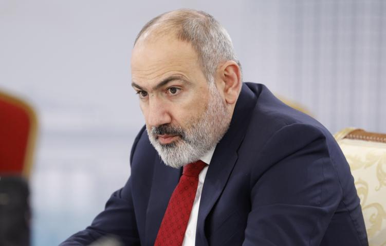 Paşinyan Azərbaycan Prezidenti ilə Kazandakı söhbətindən danışıb