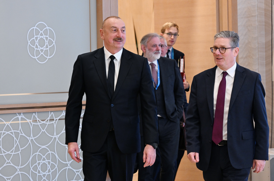 Prezident İlham Əliyev Böyük Britaniyanın Baş naziri ilə görüşüb - YENİLƏNİB+FOTO