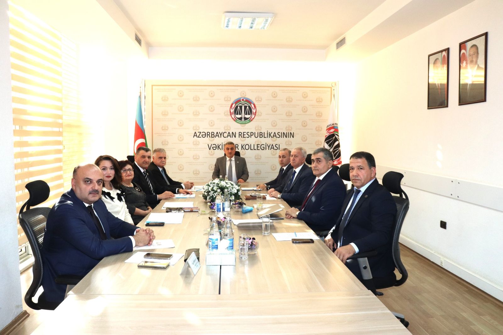 Vəkillər Kollegiyası Rəyasət Heyətinin növbəti iclası keçirilib - FOTO