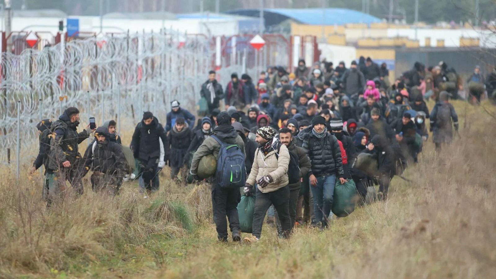 Almaniya 570 miqrantı Polşaya qaytarıb