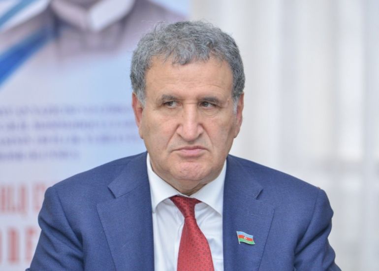 İsa Həbibbəylinin qardaşı oğlu işdən çıxarıldı