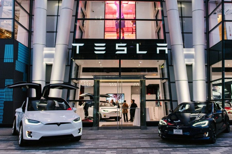 "Tesla"nın səhmləri bahalaşıb