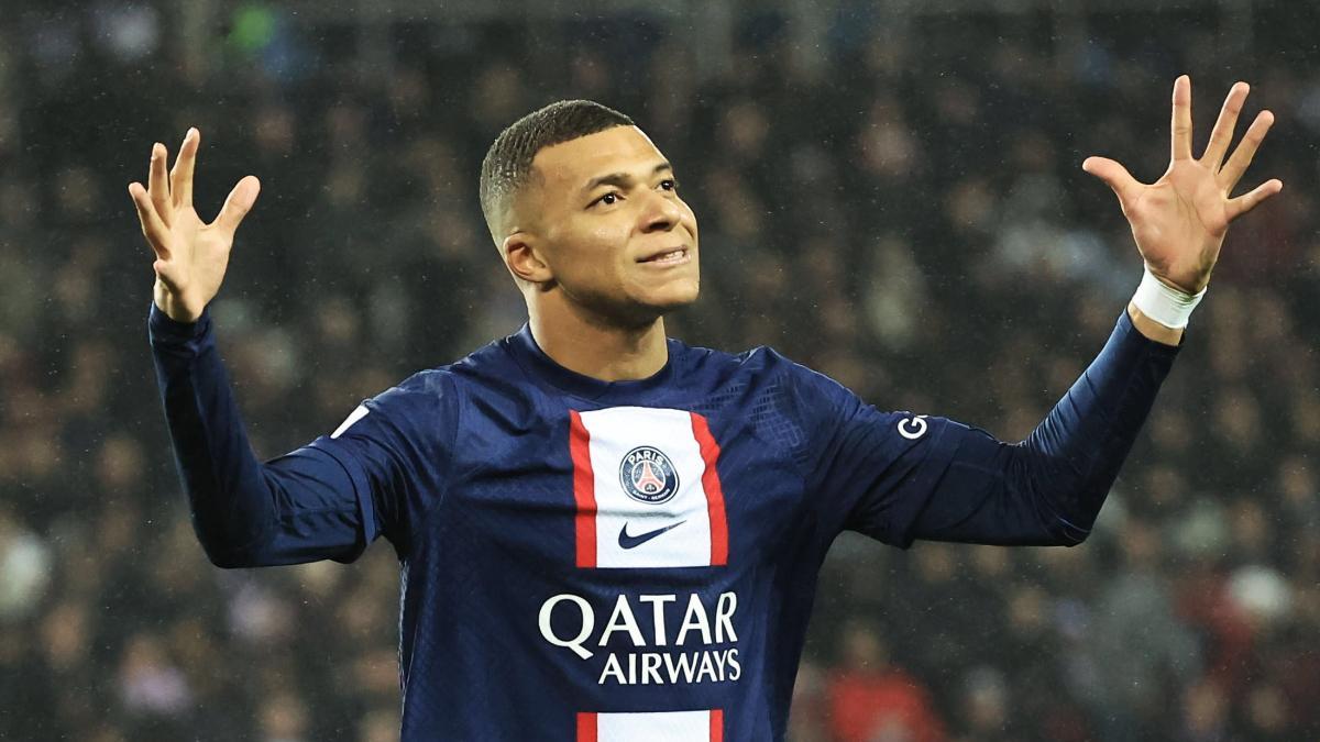 Kilyan Mbappenin "Real Madrid"də geyinəcəyi forma nömrəsi bəlli olub