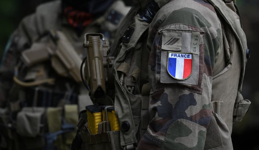 Fransız riyakarlığı: Ordunun Ermənistana göndərilməsi üçün Makrona müraciət edilib