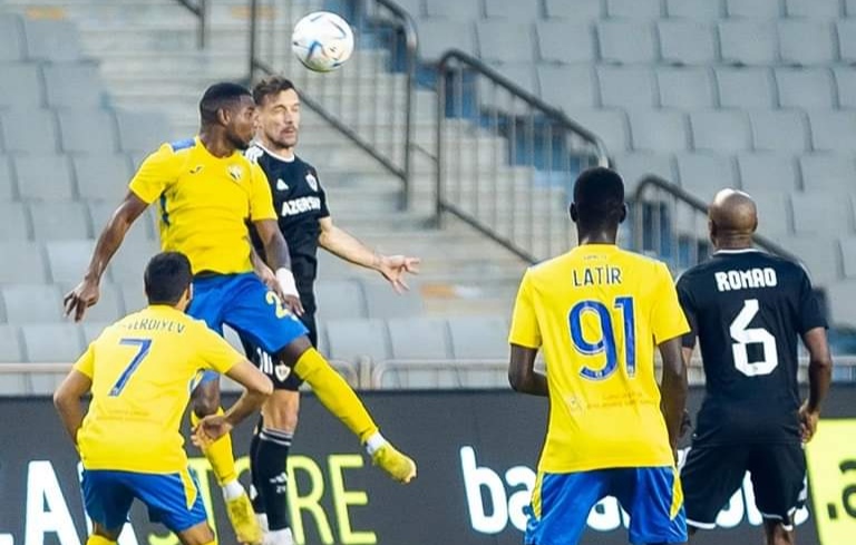 "Qarabağ" "Kəpəz"i böyük hesabla məğlub etdi