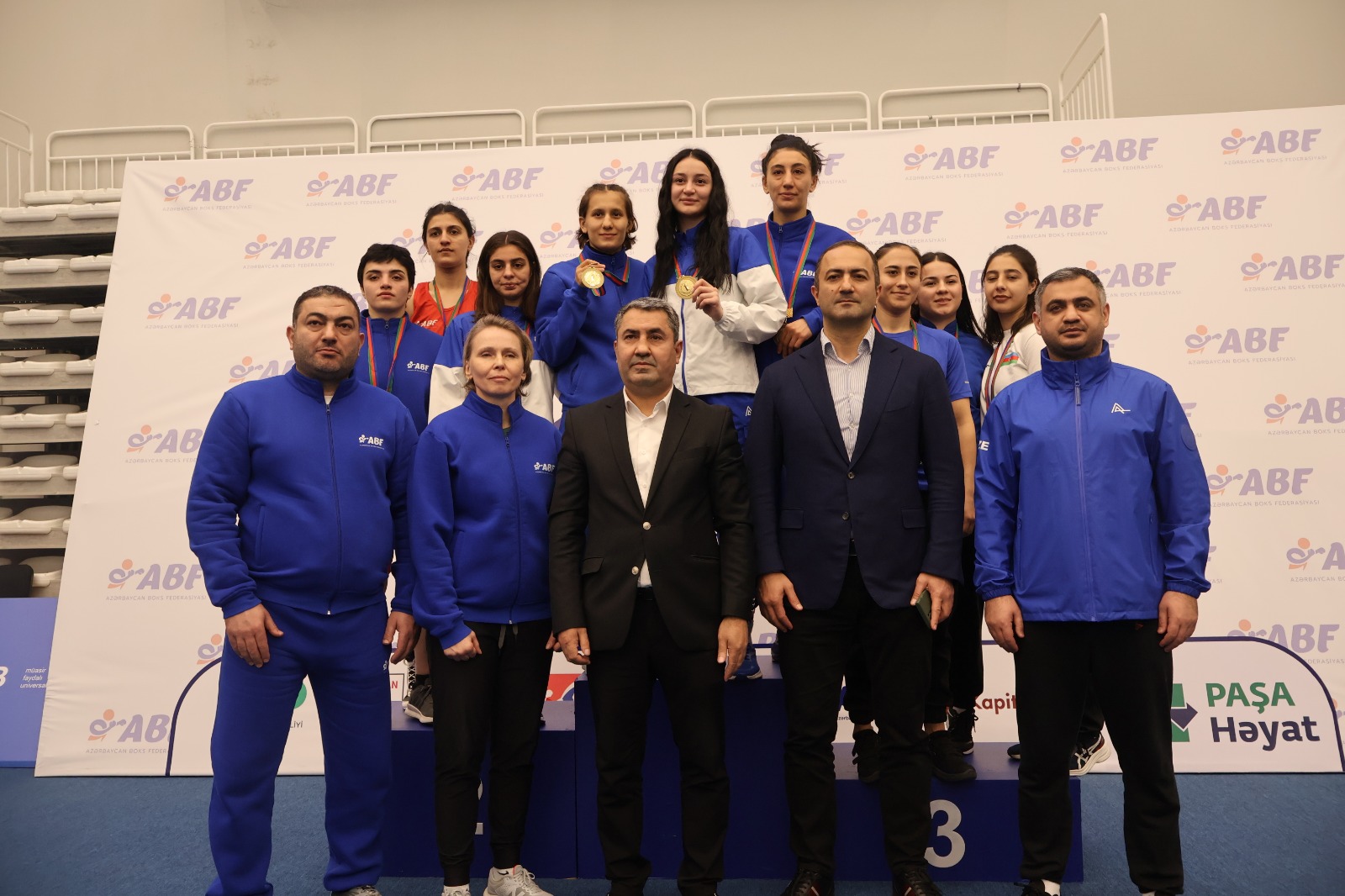Azərbaycanın qadın boksçuları beynəlxalq turniri 9 medalla başa vurdular