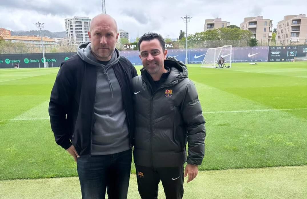 Samir Abbasov "Barselona"nın baş məşqçisi ilə görüşdü