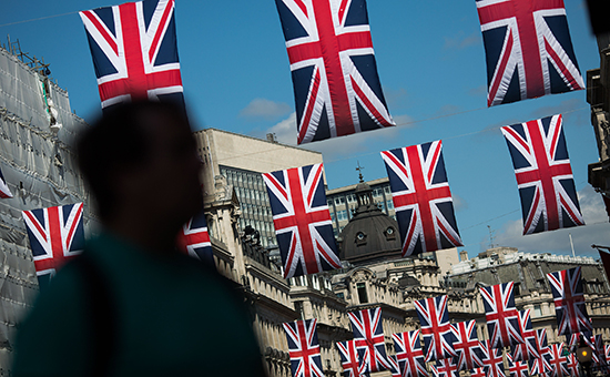 London İrlandiyanın birləşməsi ilə bağlı referendum keçirməyə icazə verməyib