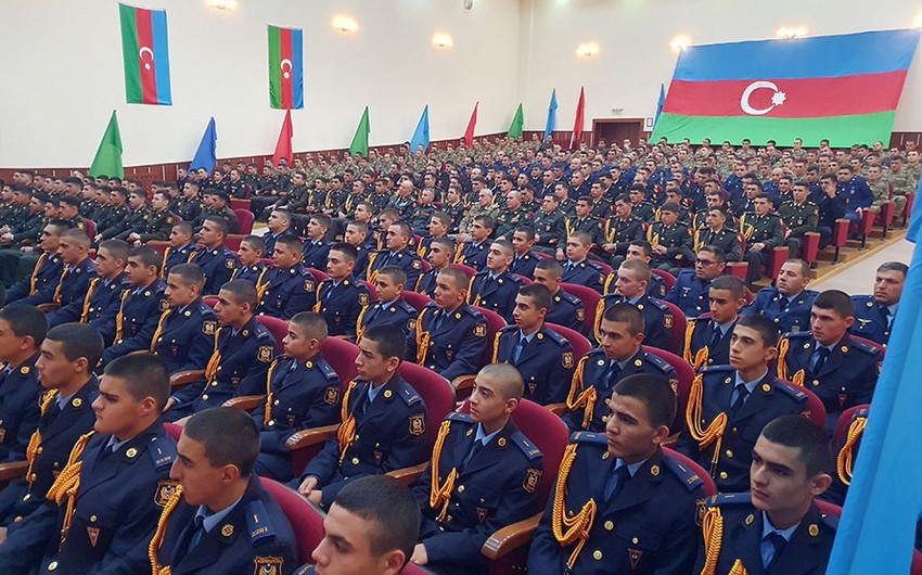 Müstəqilliyin Bərpası Günü münasibətilə Azərbaycan Ordusunda silsilə tədbirlər keçirilib
