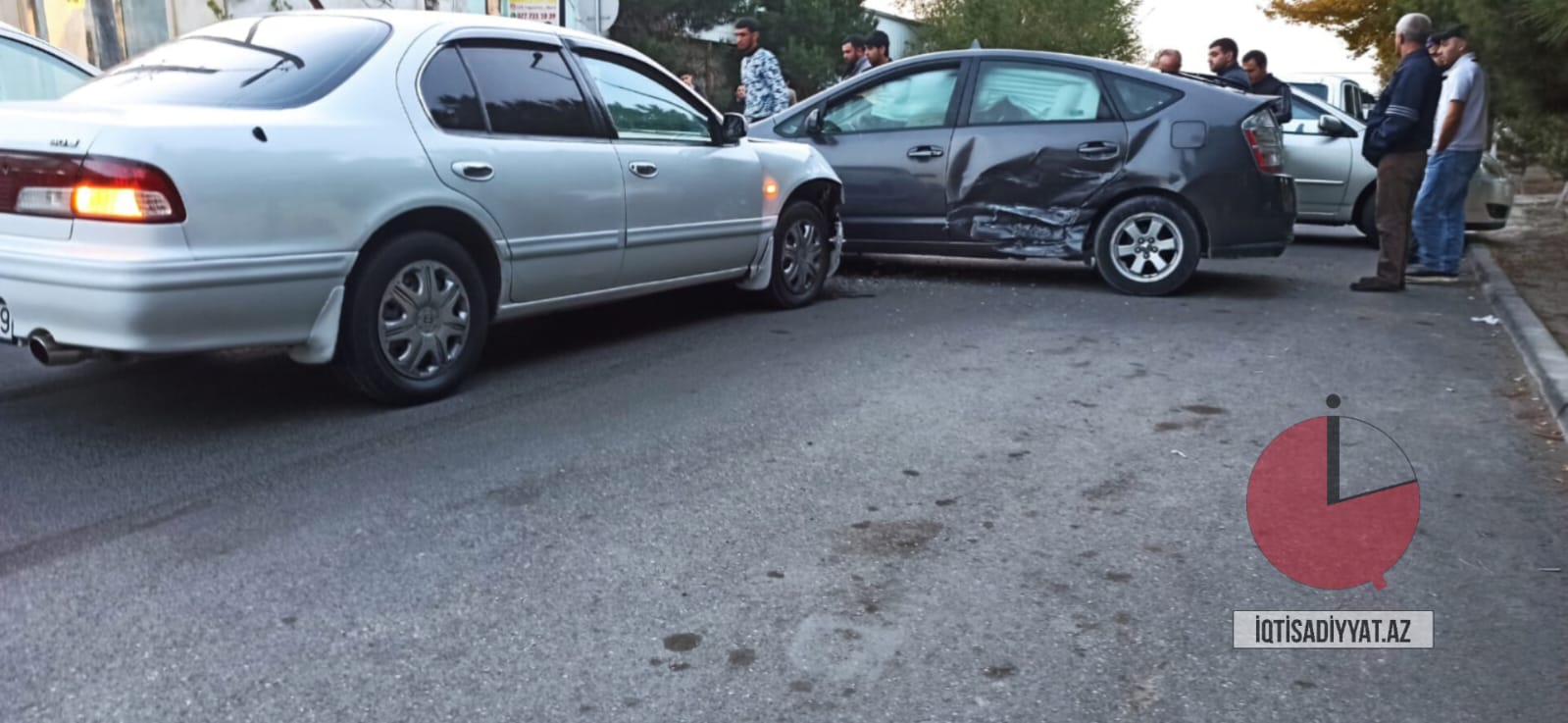 Sumqayıtda "Prius" qəza törətdi - FOTO