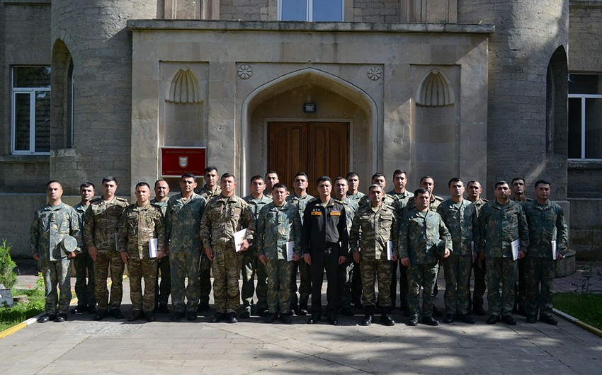 Bu zabitlərə sertifikatlar təqdim edilib - FOTO