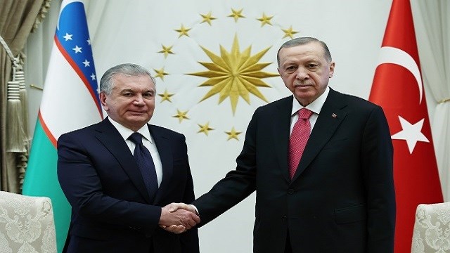 Mirziyoyev və Ərdoğan arasında telefon danışığı olub