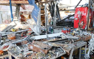 Donetskdə bazar atəşə tutulub, 25 nəfər ölüb
