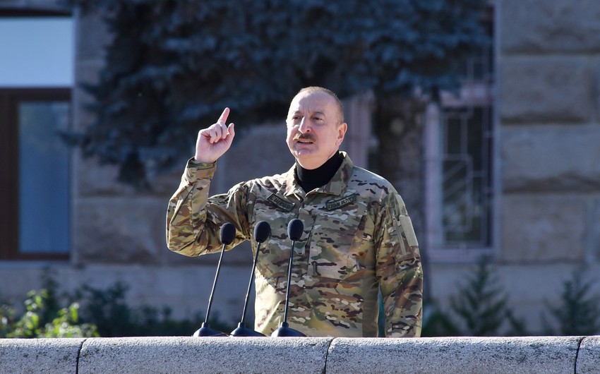 Ali Baş Komandanın Xankəndidəki paradda çıxışı - TAM MƏTN