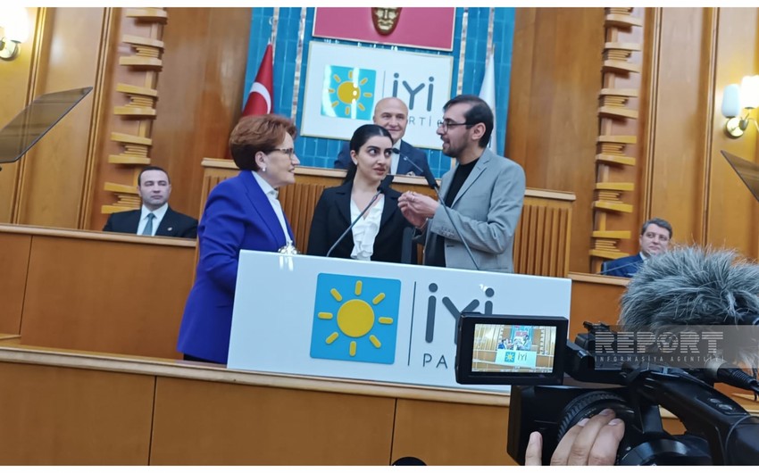 Qarabağ torpağı Meral Akşenerə təqdim olunub
