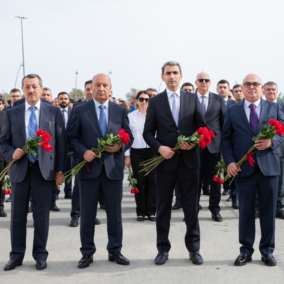 ADY-nin kollektivi Zəfər parkını ziyarət edib - FOTO