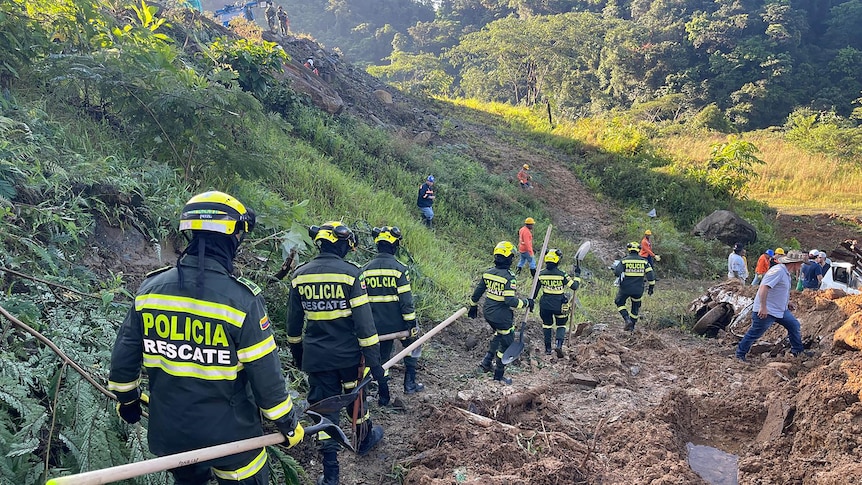 Kolumbiyada torpaq sürüşməsi nəticəsində 30-dan çox adam ölüb