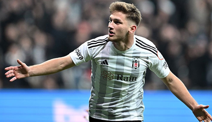 "Beşiktaş" gənc hücumçusu gələn 18 milyon avroluq təklifi rədd etdi