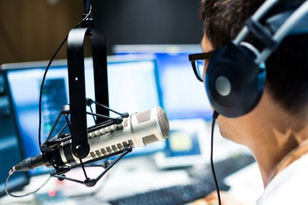 Azərbaycanda televiziya, radio və nəşriyyat xərcləri artırılır