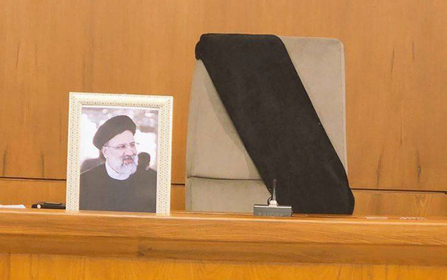 İran hökumətinin prezidentsiz iclası - FOTO