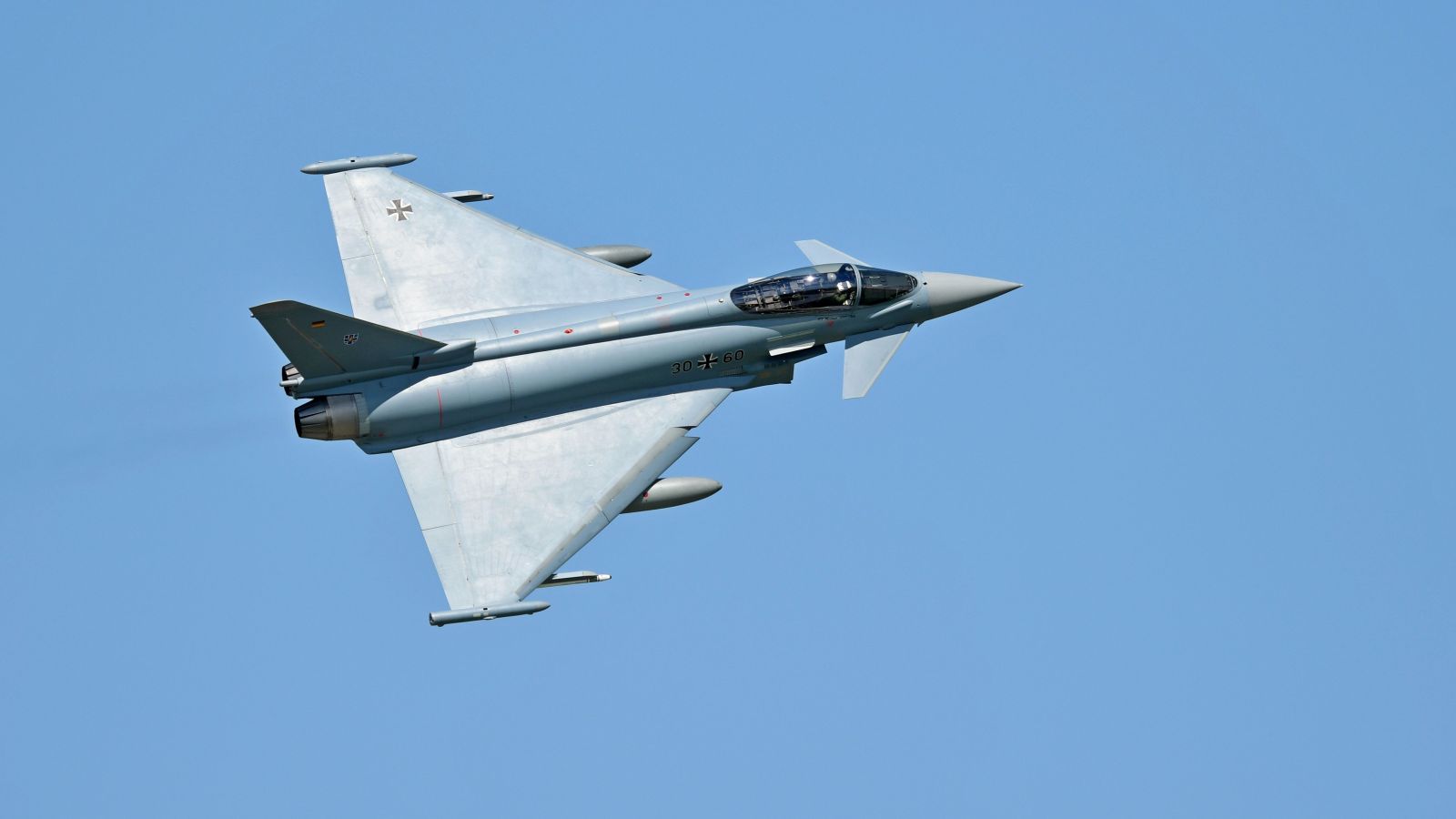 İtaliya 24 ədəd yeni "Eurofighter" alacaq
