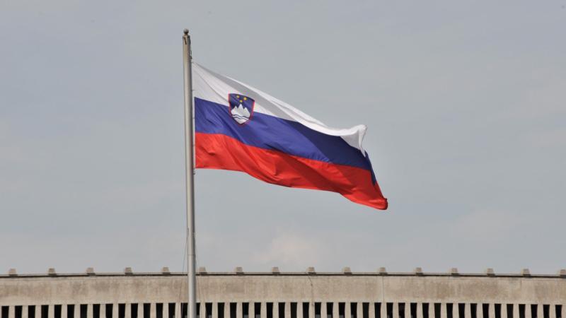 Sloveniya rus diplomatı deportasiya edib